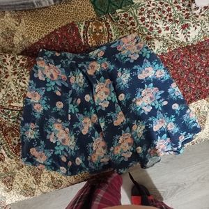 Cute Rue 21 flowy skirt